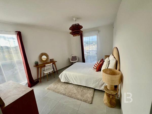 Superbe 4 pièces dernier étage vue mer