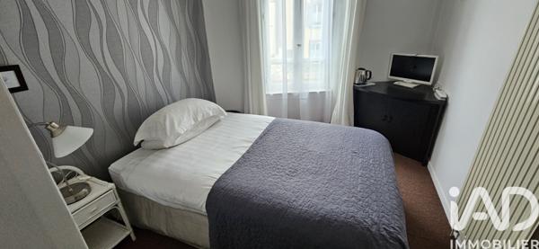 Maison à vendre 15 pièces 356 m² Châtel-Guyon