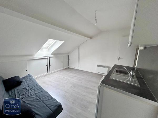 Appartement à louer 1 pièce 14.61m² Tours (37000)