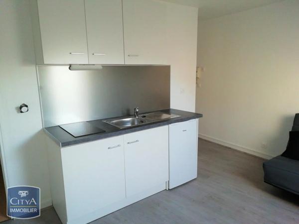 Appartement à louer 1 pièce 14.61m² Tours (37000)