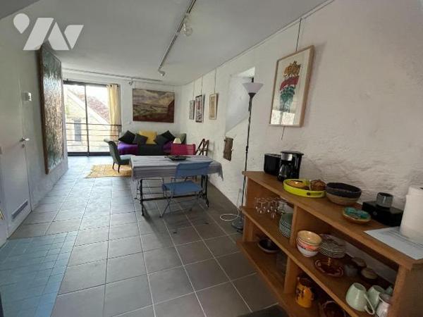 A VENDRE à VEZELAY (89450), l'un des plus beaux villages de France, au c?ur de la Bourgogne, cl...