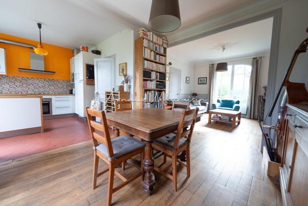 Charme de l'ancien au coeur du village !