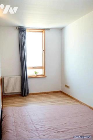 PROCHE TOUTES COMMODITES APPARTEMENT DE TYPE 4 AU DERNIER ETAGE A PLAN DE CUQUES