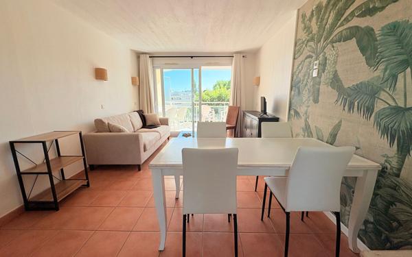 Appartement à vendre    3 pièces • 47,17 m2 La Baule-Escoublac