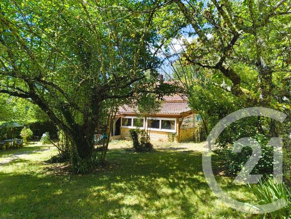 Maison à vendre  5 pièces - 138 m 2   GOURDON  - 46