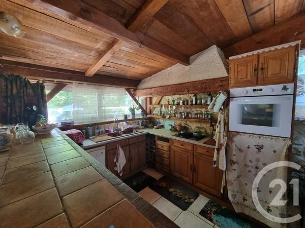 Maison à vendre  5 pièces - 138 m 2   GOURDON  - 46