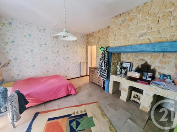 Maison à vendre  5 pièces - 138 m 2   GOURDON  - 46