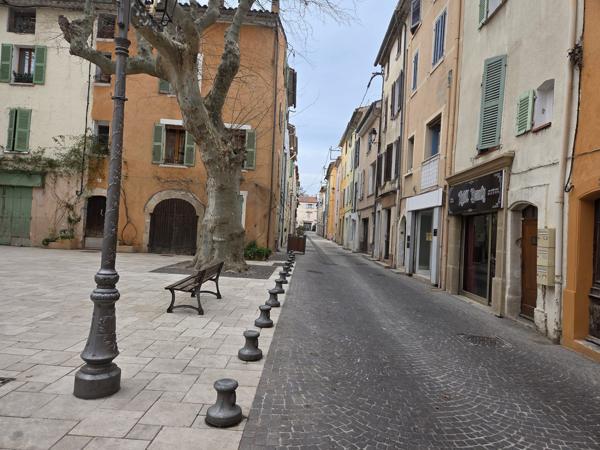 Immeuble à Solliès-Pont