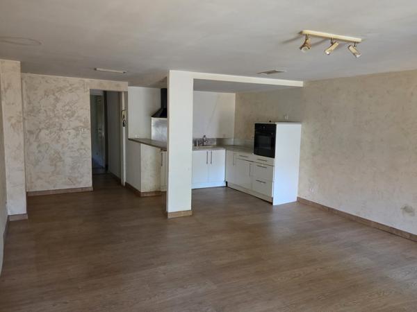 Immeuble à Solliès-Pont