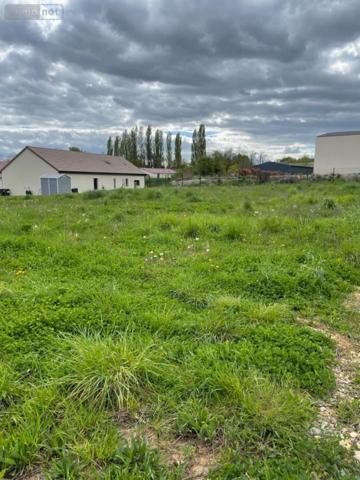 Terrain à Batir à vendre à Rully en Saône-et-Loire (71150), ref : 241