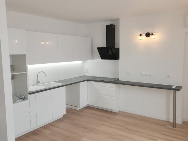 Location Maison 7 pièces Tours (37000)