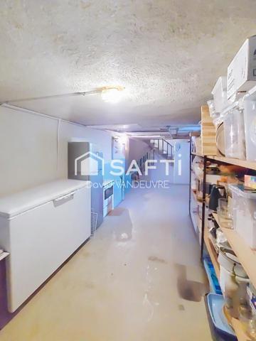 Maison idéalement située à l'entrée d'Ardentes.