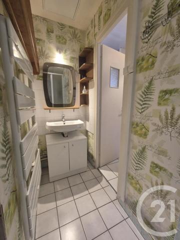 Appartement F3 à vendre  3 pièces - 35,85 m 2   CAUTERETS  - 65