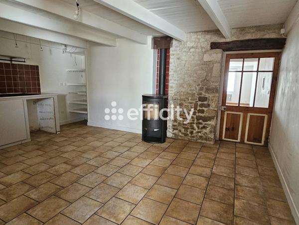 Maison
         5 pièces
        - 119 m² 440 000 €*