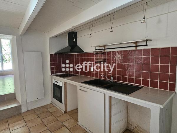 Maison
         5 pièces
        - 119 m² 440 000 €*