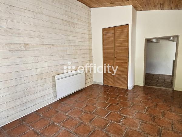 Maison
         5 pièces
        - 119 m² 440 000 €*