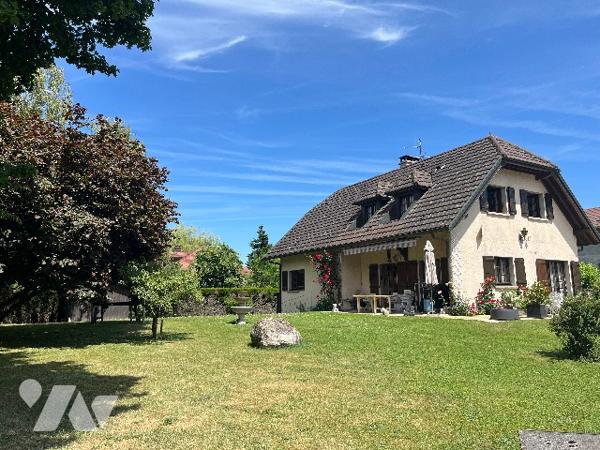 Exclusivité – Divonne-les-Bains – vente maison sur terrain de 1.298m² avec réserve d'usufruit.