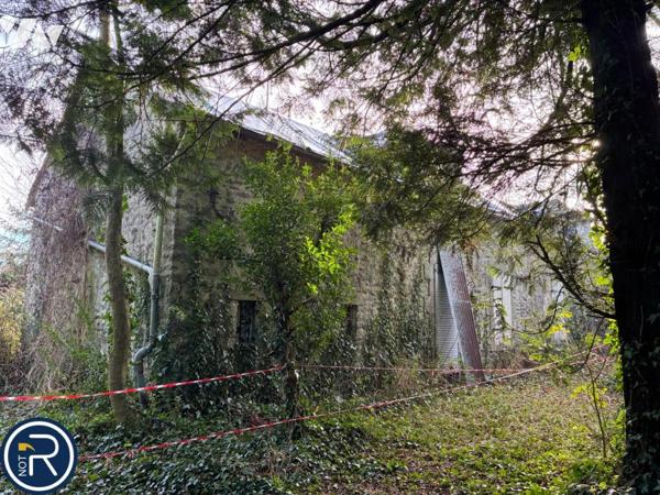 LOUVERNE - Maison à rénover.
