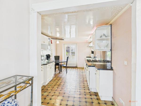 Maison de charme au cœur de Jouy-Le-Moutier