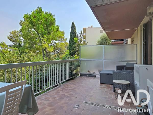 Location appartement 2 pièces 34 m² Nice