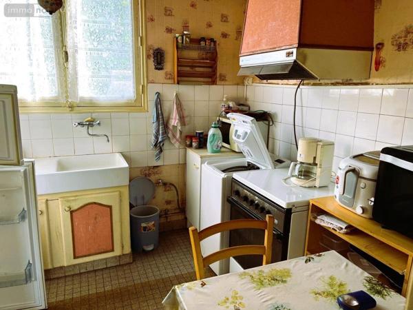 Maison à vendre à Sainte-Jamme-sur-Sarthe dans la Sarthe (72380), ref : 72126-3173