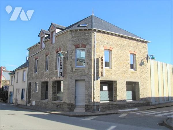 UN ENSEMBLE IMMOBILIER