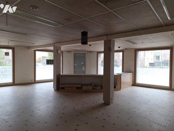 UN ENSEMBLE IMMOBILIER