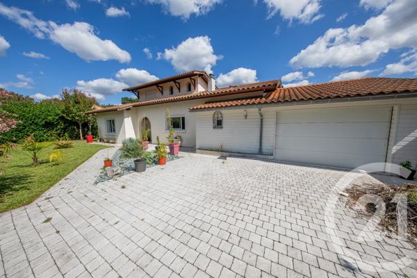 Maison à vendre  6 pièces - 159,23 m2 ST MEDARD EN JALLES - 33