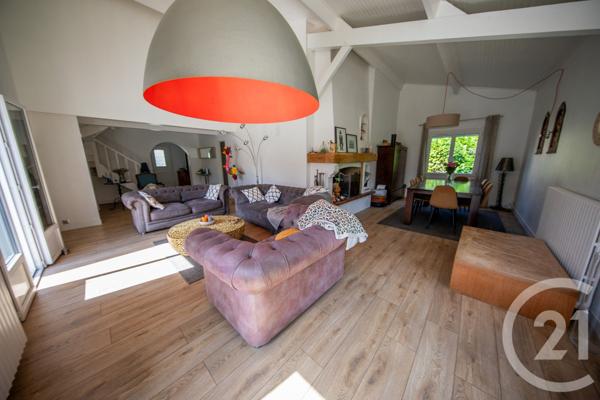 Maison à vendre  6 pièces - 159,23 m2 ST MEDARD EN JALLES - 33