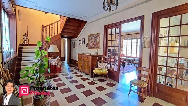 THIZY-LES-BOURGS (69240) Maison de bourg  320 m² , jardin, dépendances et garage