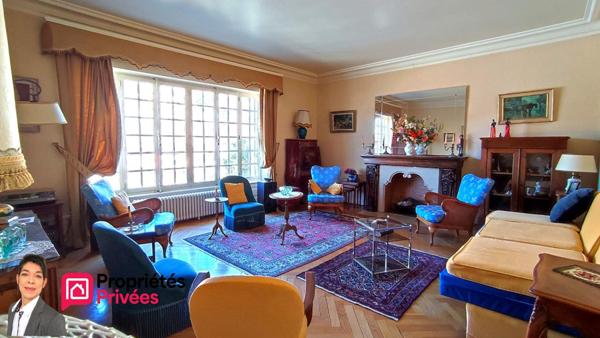 THIZY-LES-BOURGS (69240) Maison de bourg  320 m² , jardin, dépendances et garage