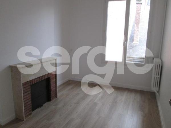 Location 3 Pieces 77 80000 Amiens 25 0171 01 0118