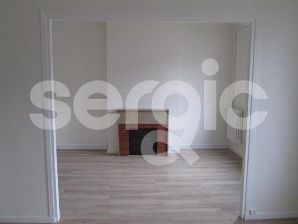 Location 3 Pieces 77 80000 Amiens 25 0171 01 0118