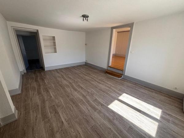 Appartement à louer 4 pièces 86.82m²