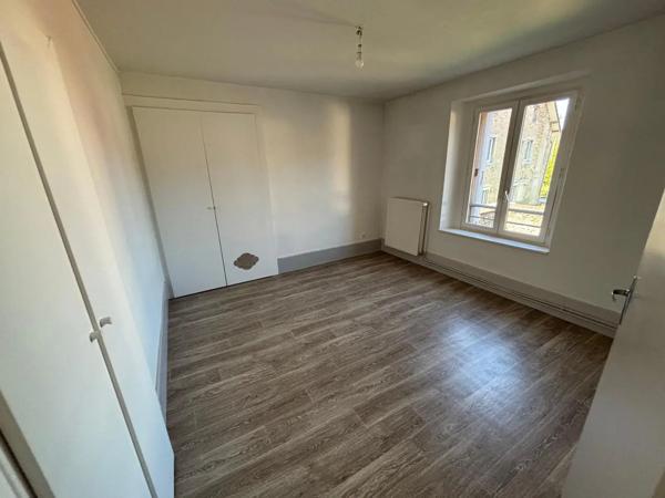Appartement à louer 4 pièces 86.82m²