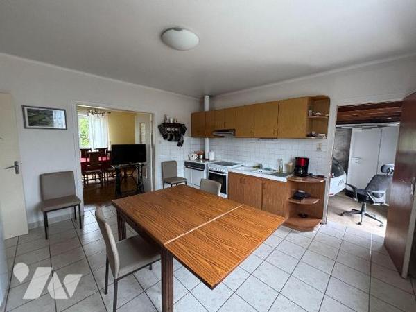 Maison a Vendre à BRIEC, en Finistère Sud (29), en Campagne, accès rapide  4 Voies, Maison Trad...