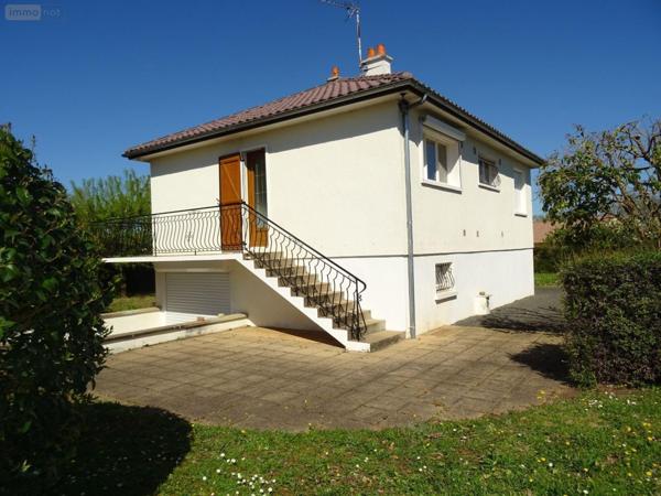 Maison individuelle à vendre à Chauvigny dans la Vienne (86300), ref : 2536