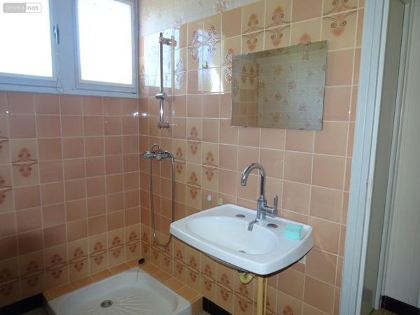 Maison individuelle à vendre à Chauvigny dans la Vienne (86300), ref : 2536