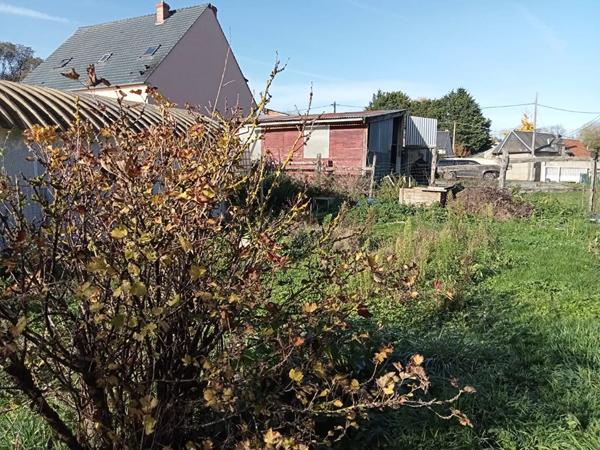 Immeuble de rapport comprenant 3 logements situé à Bucamps