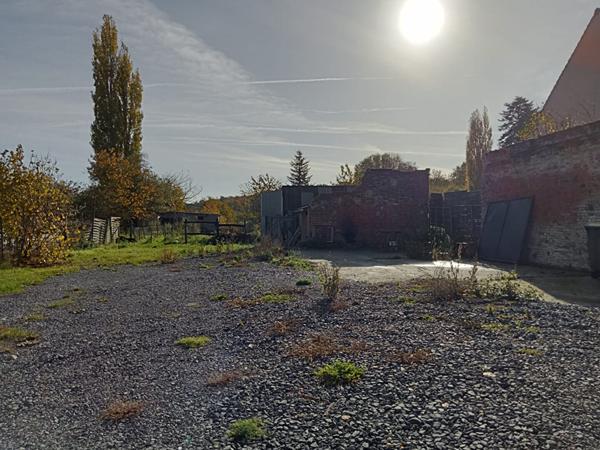 Immeuble de rapport comprenant 3 logements situé à Bucamps