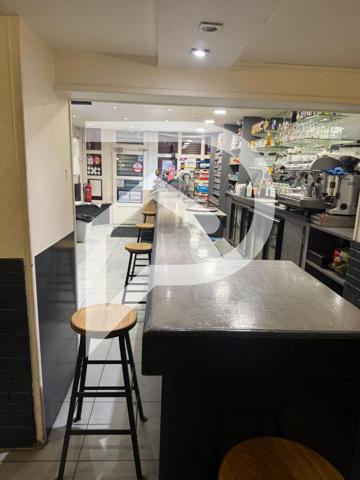 Murs 250 m2