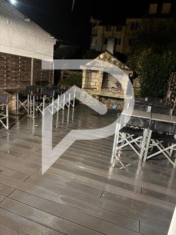 Murs 250 m2