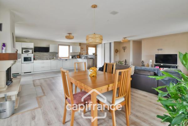 Maison à vendre 5 pièces proche de LONS LE SAUNIER (39)