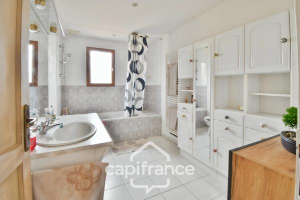 Maison à vendre 5 pièces proche de LONS LE SAUNIER (39)