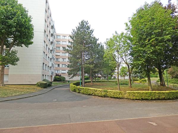 Appartement Neuilly Sur Marne 4 pièce(s) 73 m2