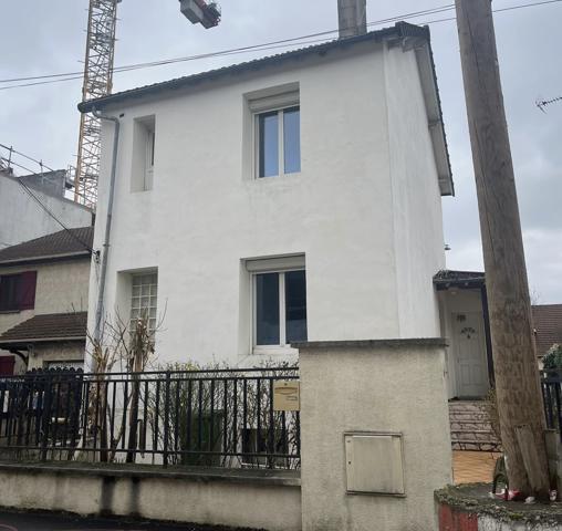Maison 3 pièces - 90 m²