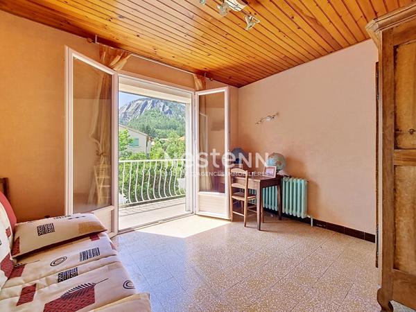 A vendre maison familliale 4 chambres à la Motte du Caire