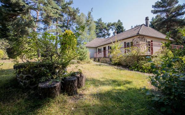 Maison à vendre    5 pièces •  Rilhac-Rancon