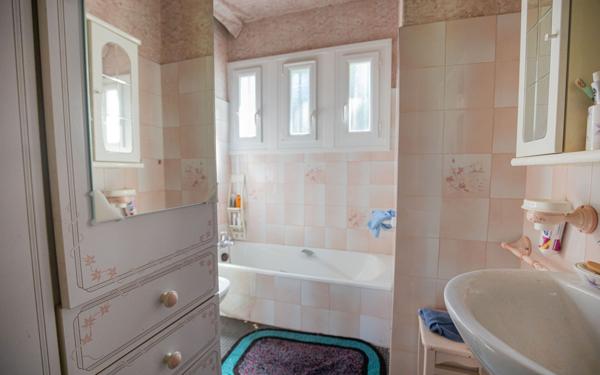 Maison à vendre    5 pièces •  Rilhac-Rancon