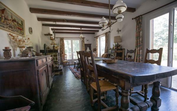 Maison à vendre    5 pièces •  Rilhac-Rancon